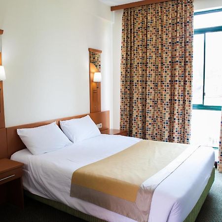Gorillas City Centre Hotel Кигали Экстерьер фото
