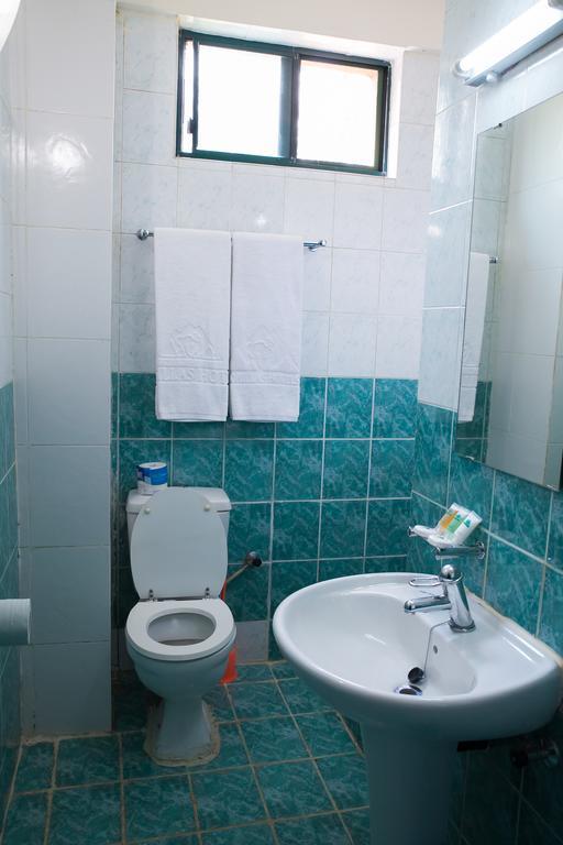 Gorillas City Centre Hotel Кигали Номер фото